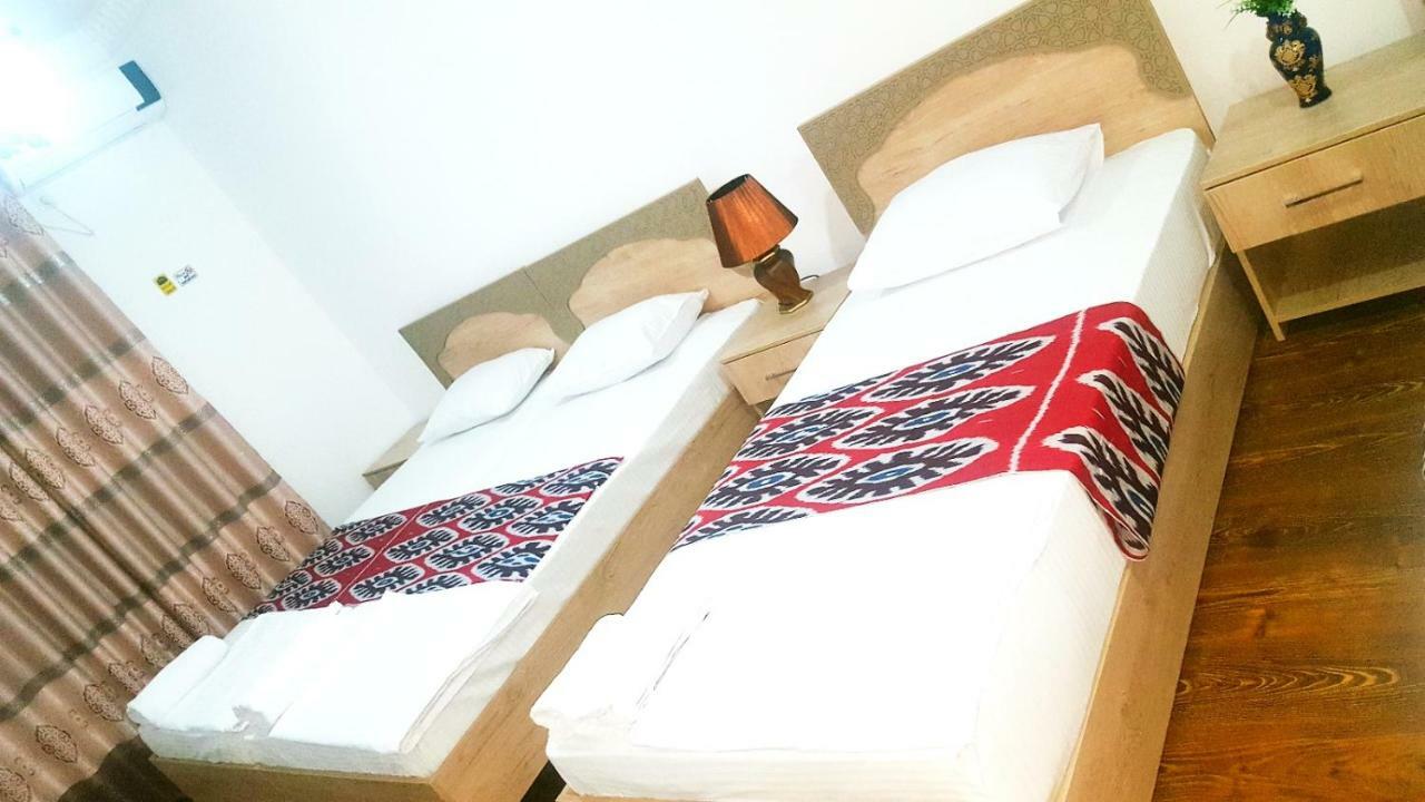 Anis-Pari Hotel Buchara Exterior foto