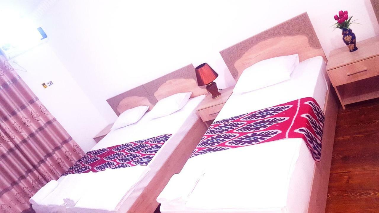 Anis-Pari Hotel Buchara Exterior foto