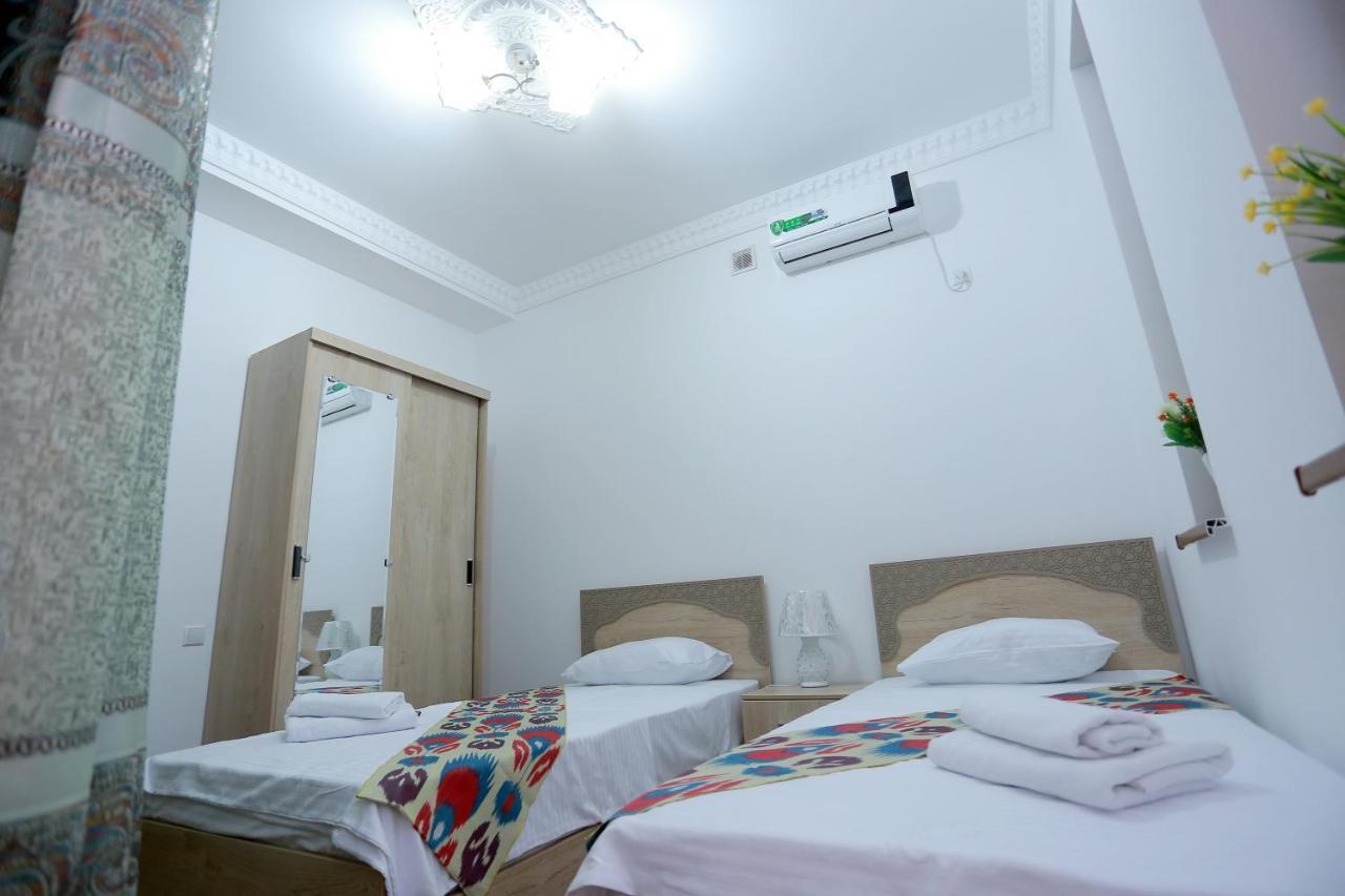 Anis-Pari Hotel Buchara Zimmer foto